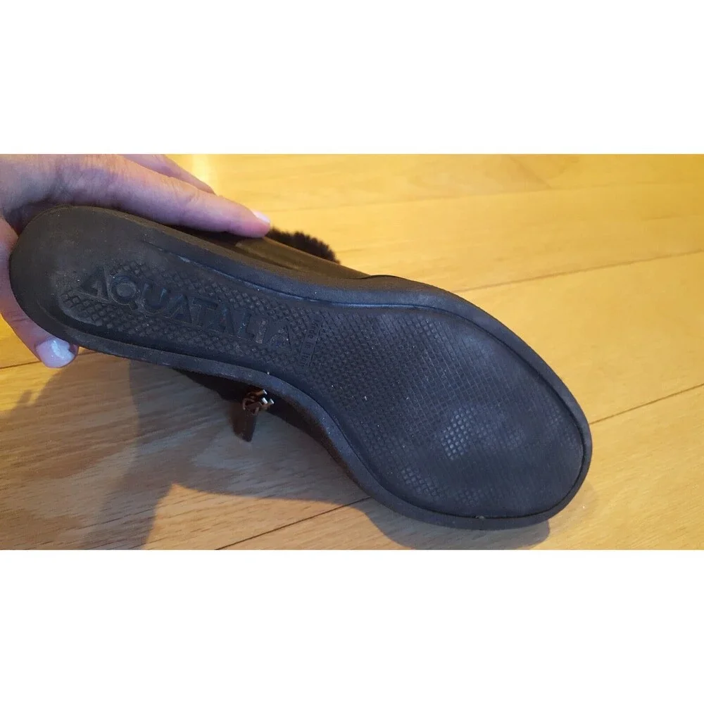 Aquatalia ‎ BLACK WEDGE Leather Women's Ankle  Boots, zip, fur trim  size 8